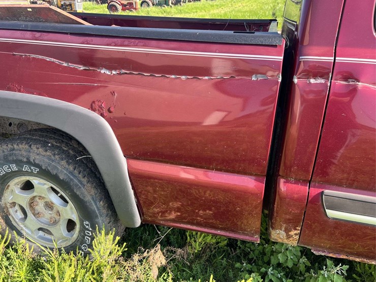 extended-cab-chevy-image-29