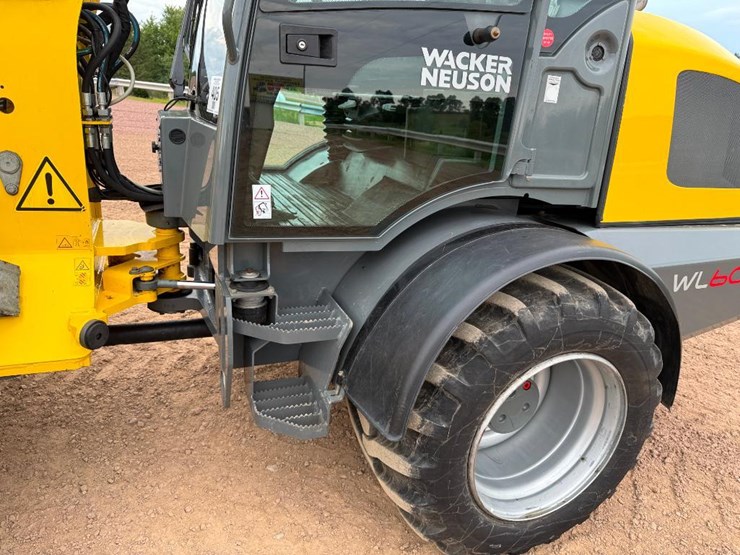 2015-wacker-neuson-wl60t-image-21