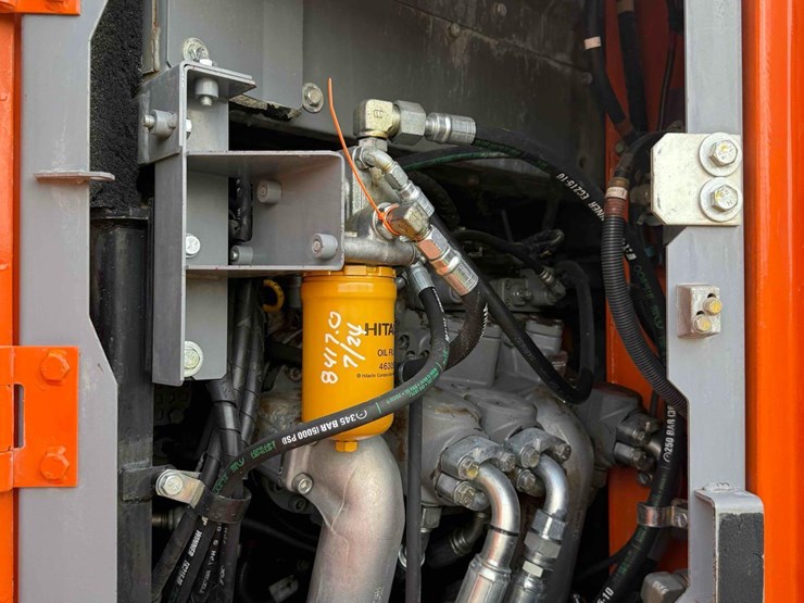 2017-hitachi-zx245us-lc-6-image-8
