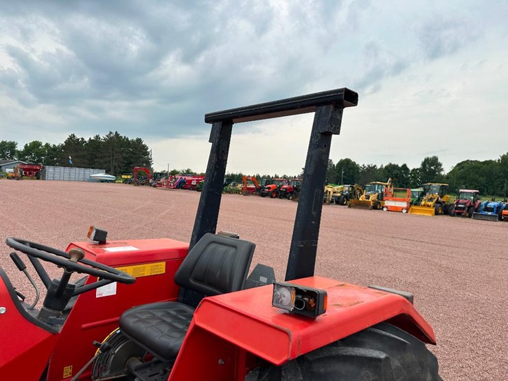 massey-ferguson-231-image-13
