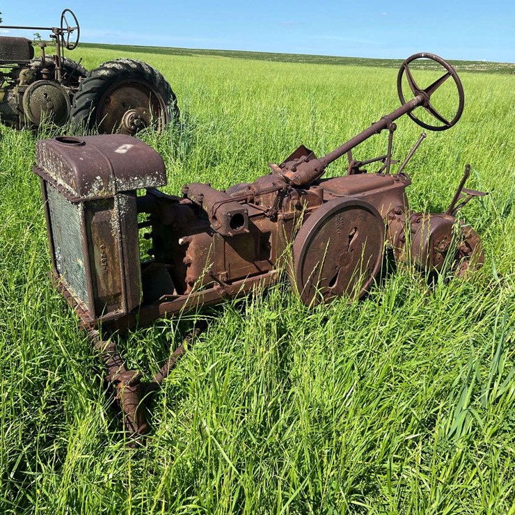 JOHN DEERE GP