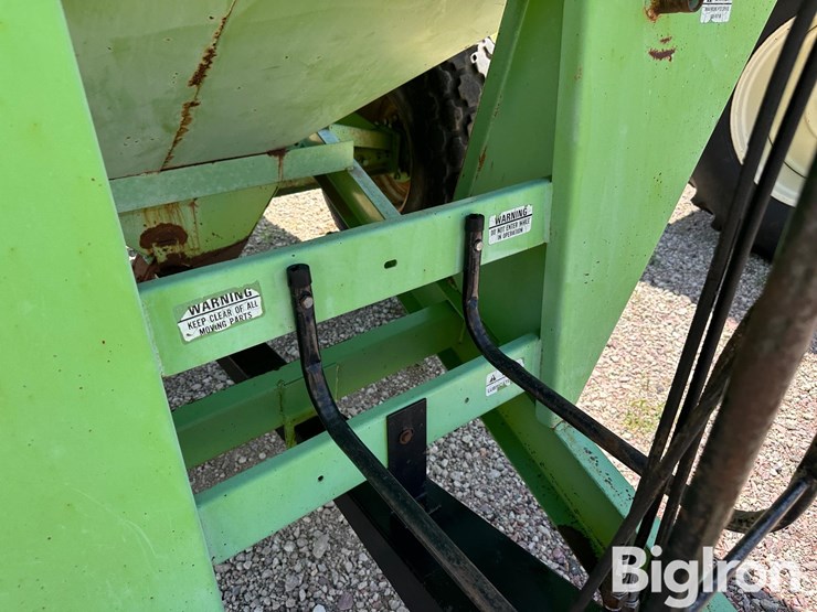 parker-grain-chariot-grain-cart-image-13