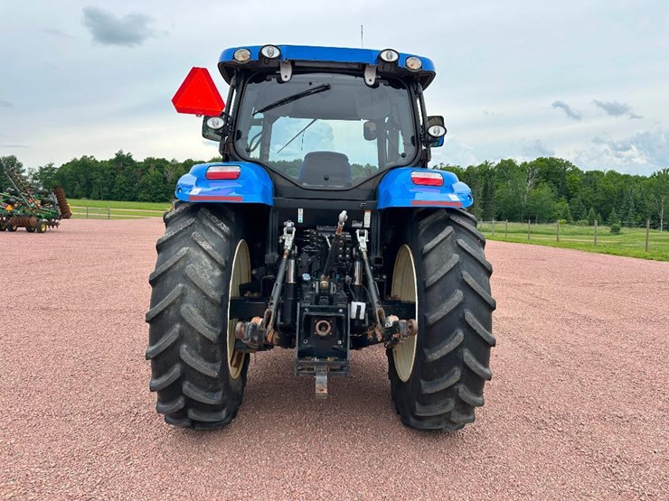 2014-new-holland-t6.175-image-5