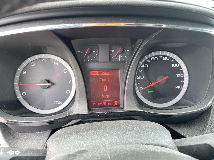#1292-•-2015-gmc-terrain-awd-(has-wi-title)-(of)-image-28