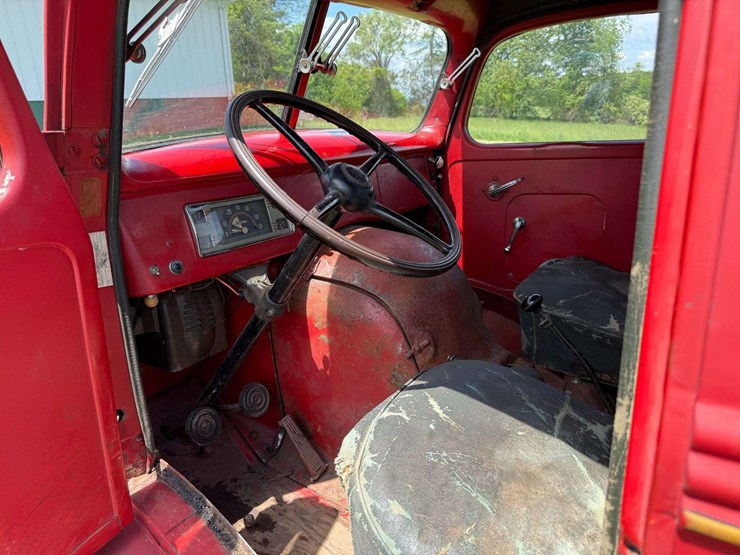 ford-custom-pickup-original-paint-image-21