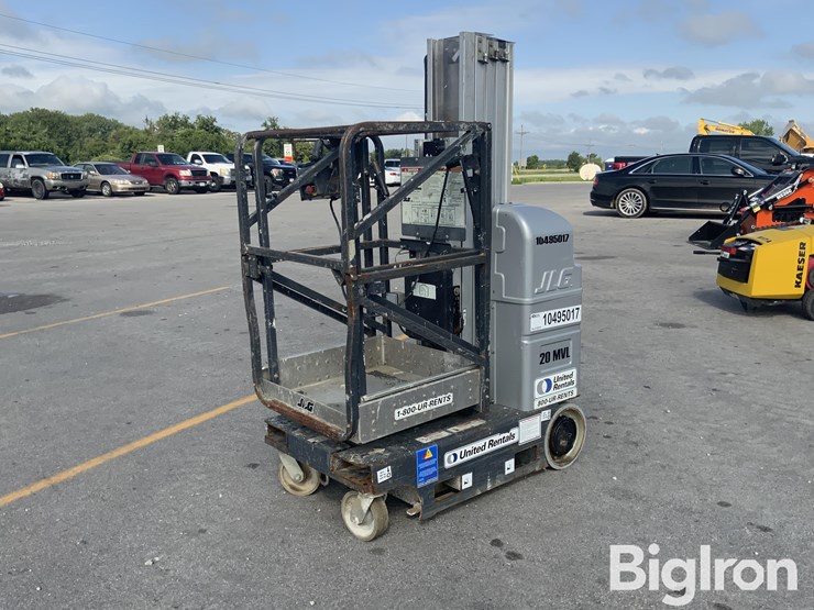 2016-jlg-mvl20-electric-vertical-mast-manlift-image-1