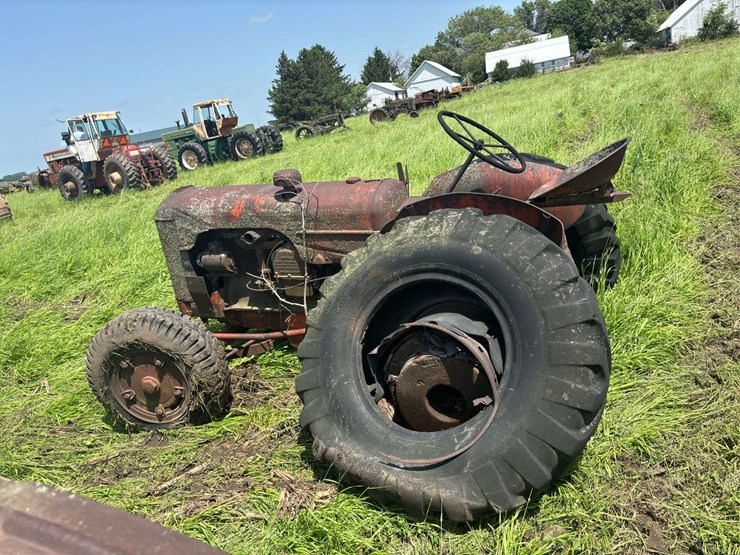 ji-case-tractor-image-2