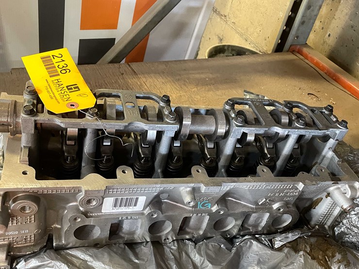 #2136-•-ford-cylinder-head-(pr3)-image-5