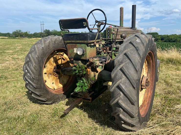 1953-john-deere-g-image-3
