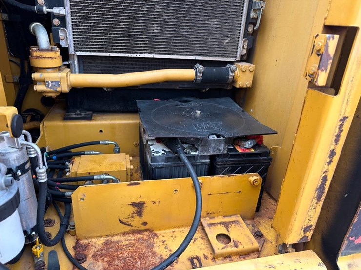 2003-caterpillar-312cl-image-45