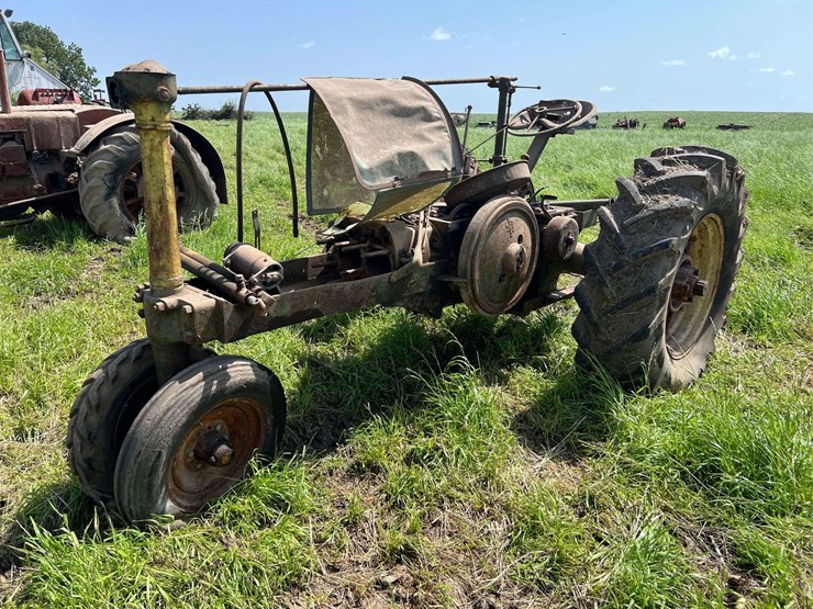 john-deere-g-image-1
