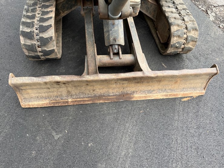 2020-bobcat-e35-image-9