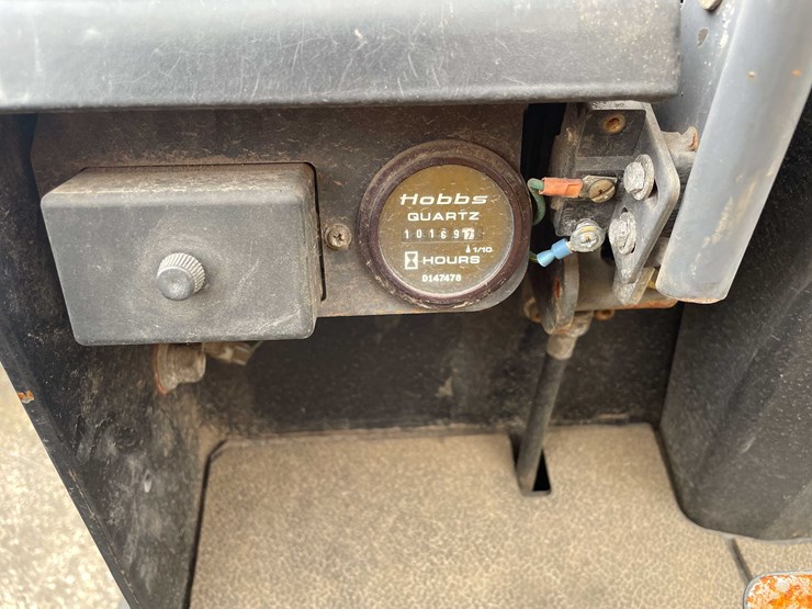 #1365-•-daewoo-5000-lb.-capacity-forklift-(o2)-image-34