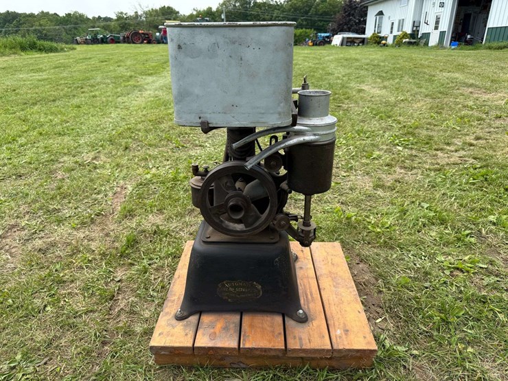 standard-gas-engine-cream-separator-image-3
