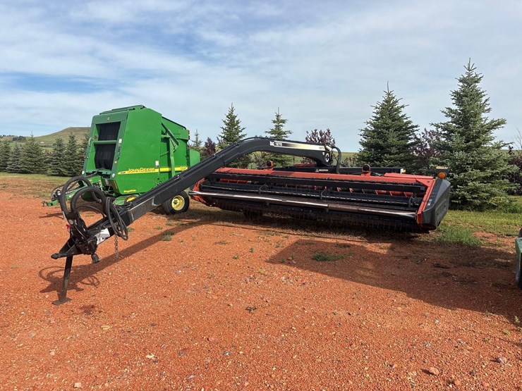 hesston-1275-image-1