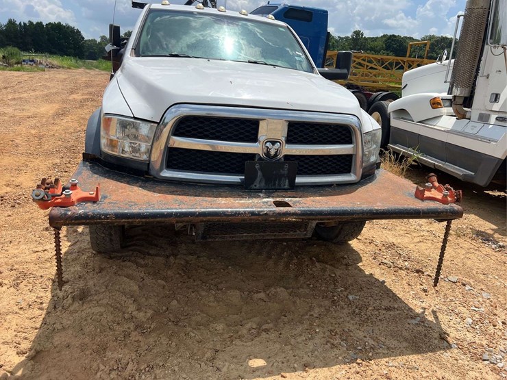 2018-dodge-ram-4500-image-7