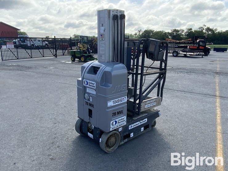 2016-jlg-mvl20-electric-vertical-mast-manlift-image-5