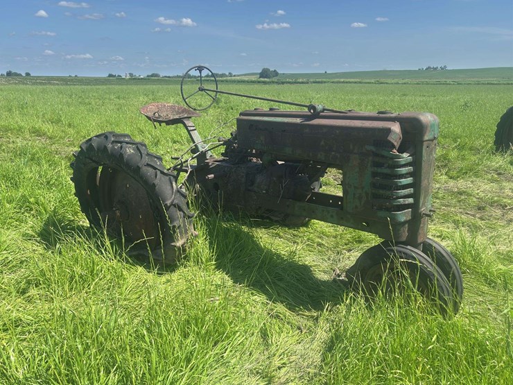john-deere-h-image-6