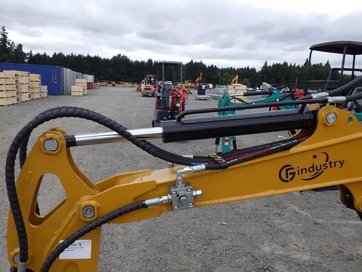 2025-cfg-qk18r-hydraulic-excavator-image-7