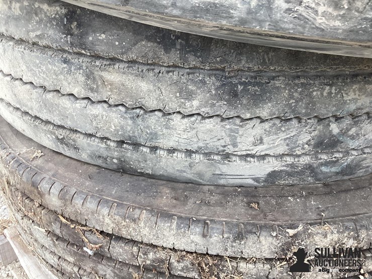 11r24.5-tires-image-17
