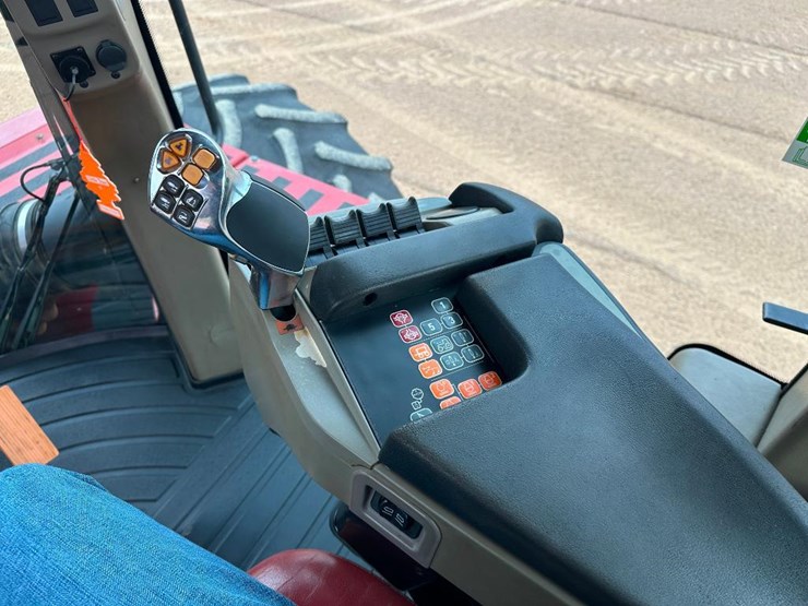 2013-case-ih-steiger-500-hd-image-46
