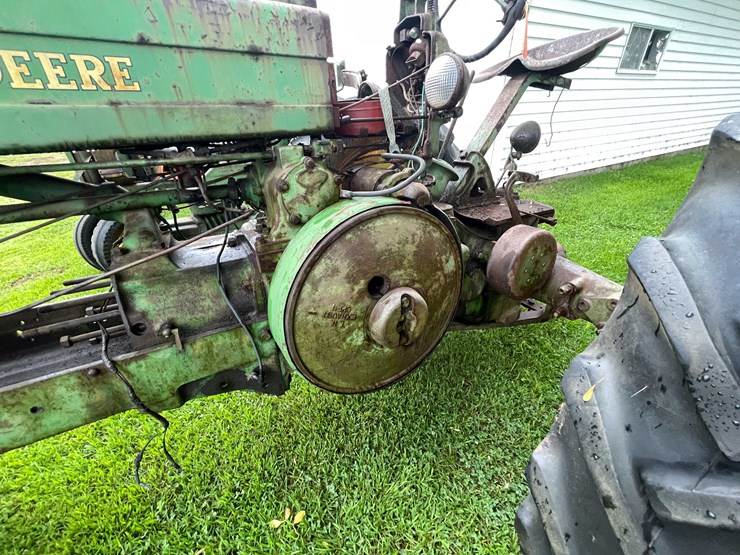 #6675-•-john-deere-parts-tractor-image-18