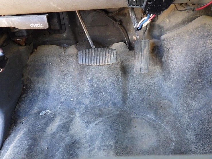 1999-ford-f350-image-25