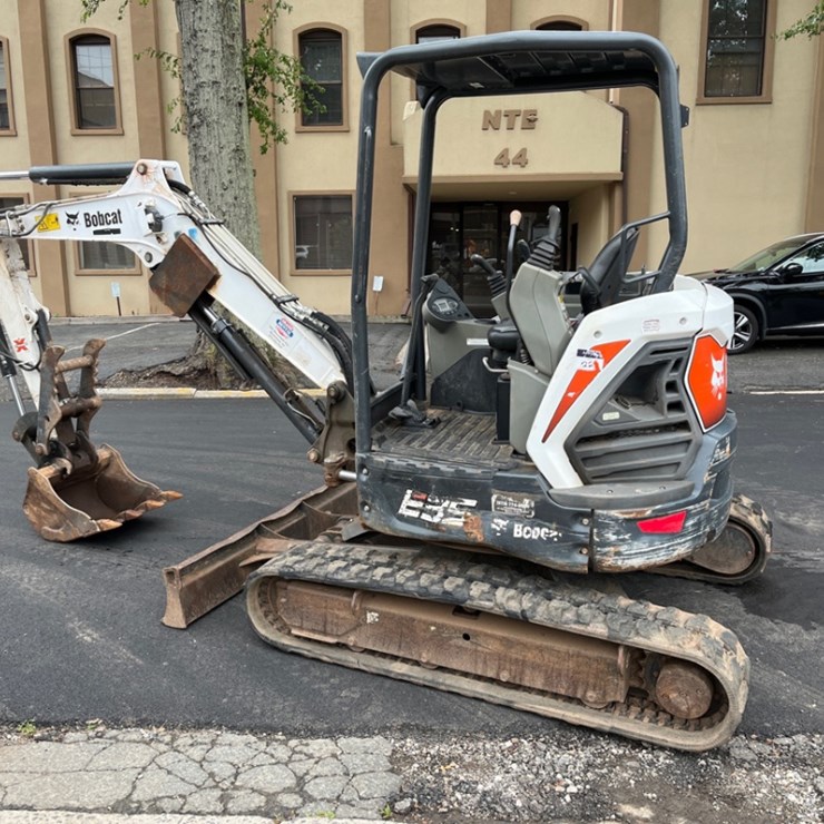 2019 BOBCAT E35