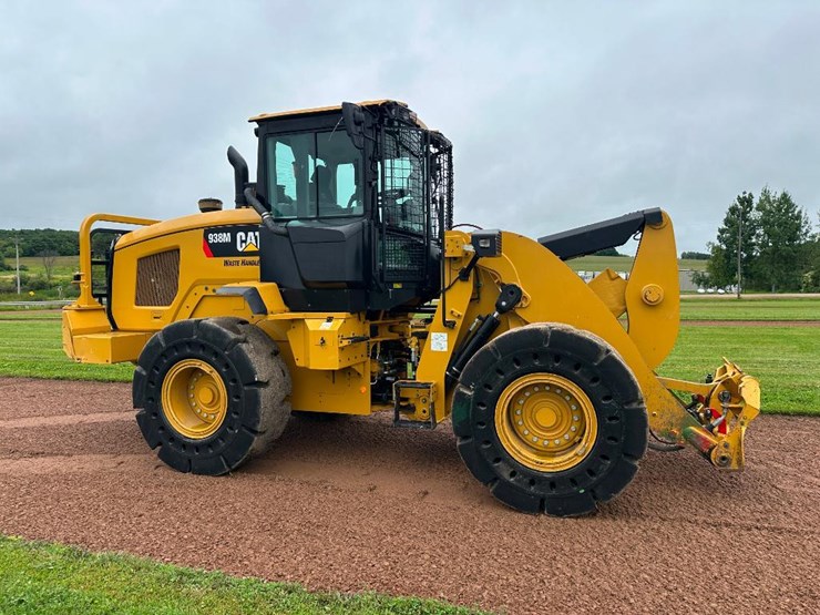 2019-caterpillar-938m-image-3
