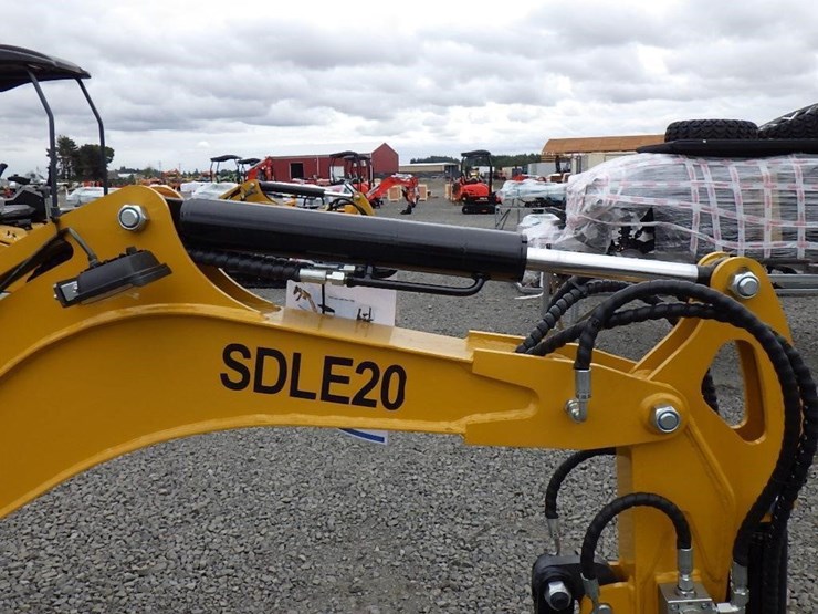 2025-sdlanch-sdle20-hydraulic-excavator-image-12