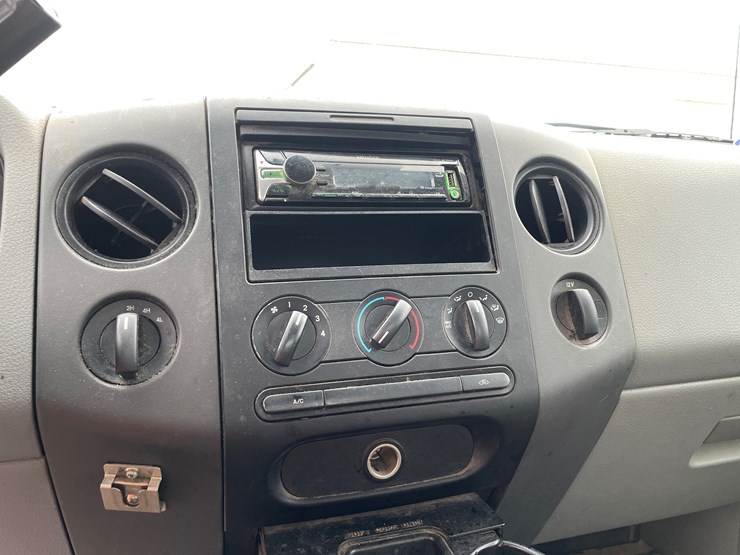 2008-ford-f150-xl-image-28