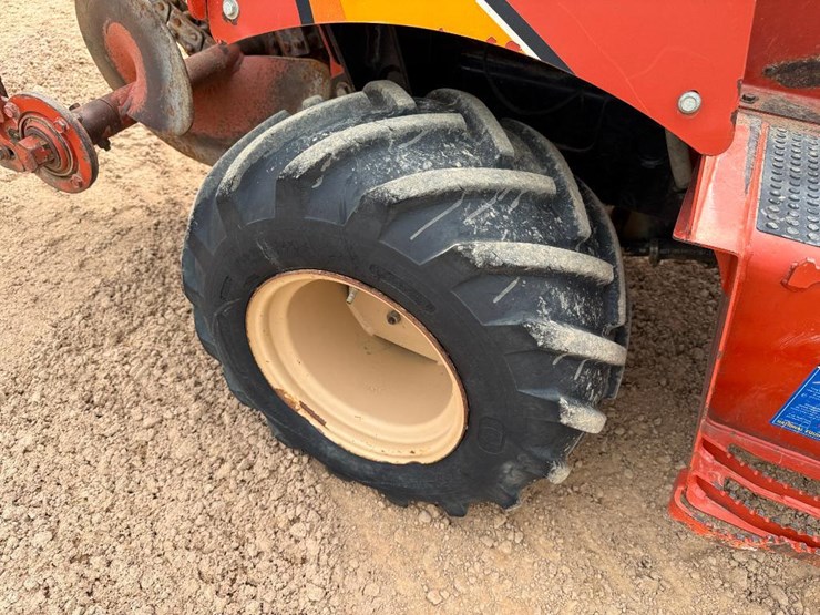 2017-ditch-witch-rt45-image-16