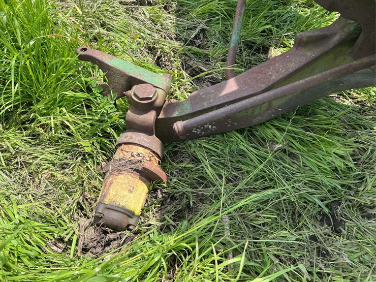 john-deere-720-standard-diesel-image-38
