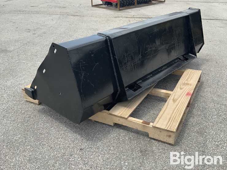 72"-skid-steer-bucket-image-7