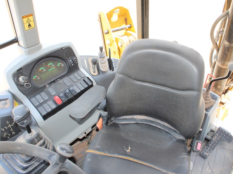 caterpillar-416f2-image-5