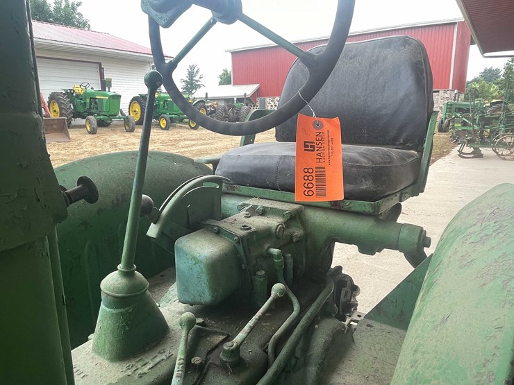 1949-john-deere-1950-image-13