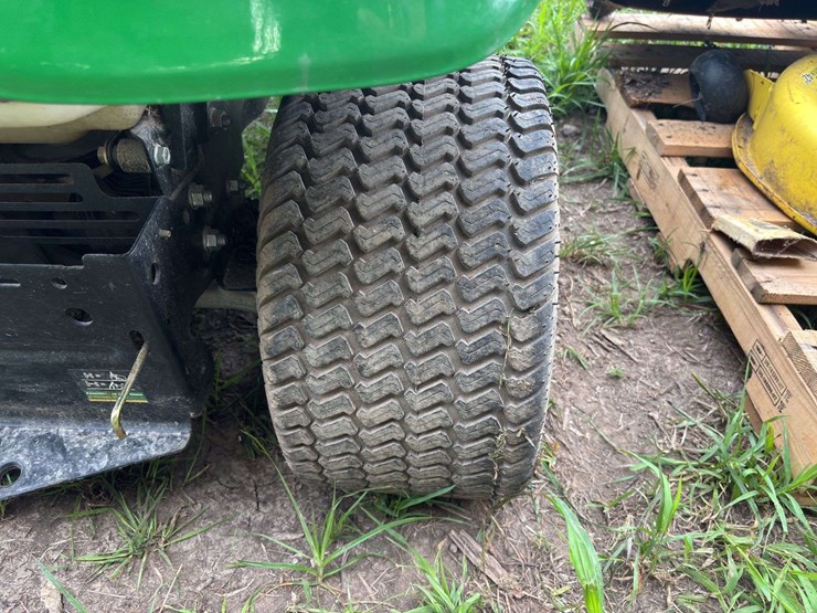john-deere-x300-image-68