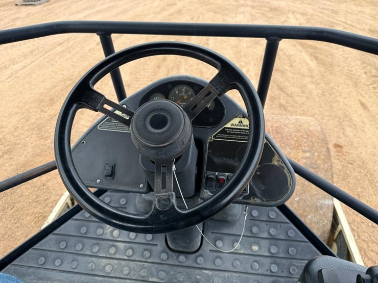 2002-ingersoll-rand-sd70d-image-46