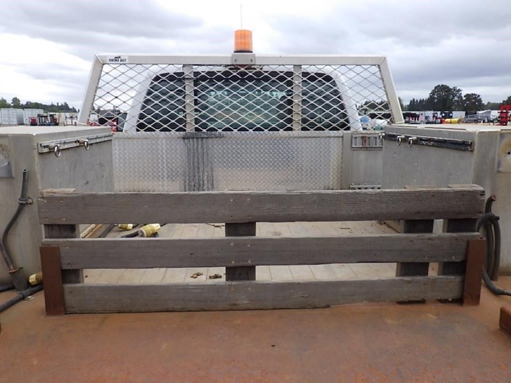 2013-ford-f550-image-12