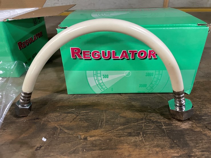 #2120-•-(2)-new-nitrous-oxide-regulators-(pr8)-image-3