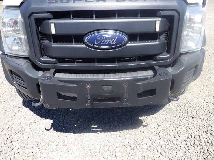 2013-ford-f550-image-14