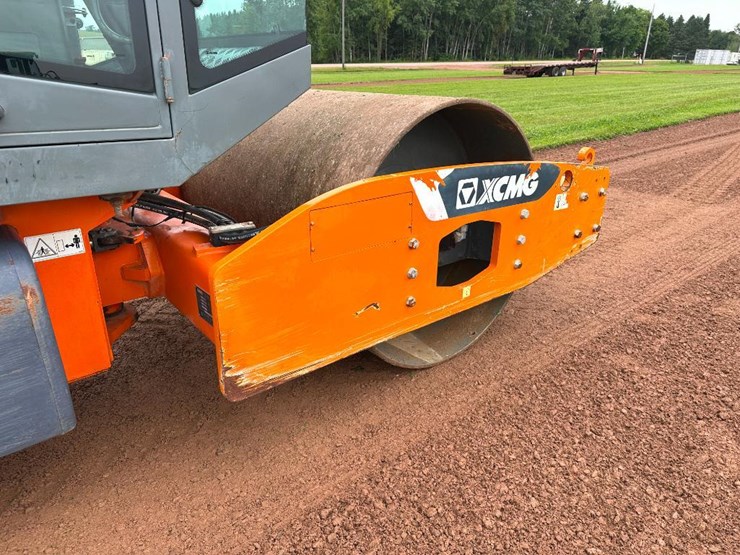 2018-xcmg-cv83pd-image-19