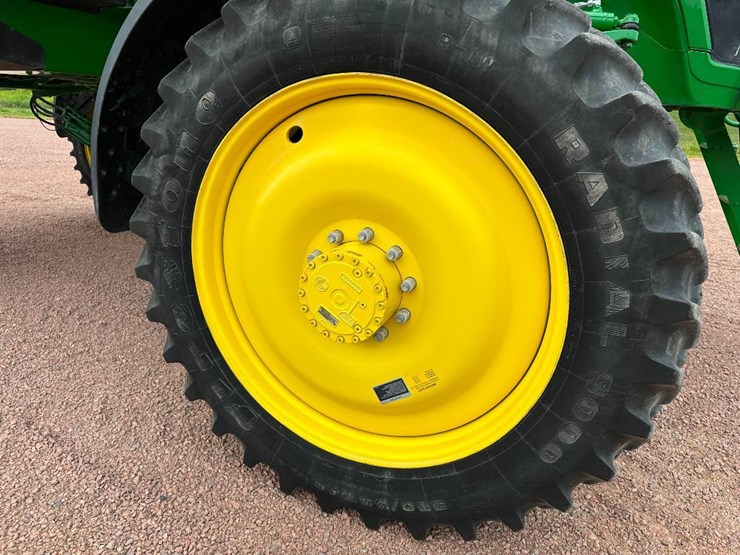 2012-john-deere-4730-image-11