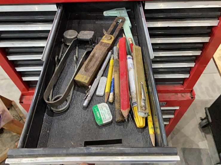 craftsman-tool-box-with-tools-image-4