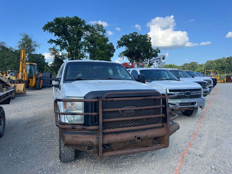 2012-ford-f250-xl-image-6