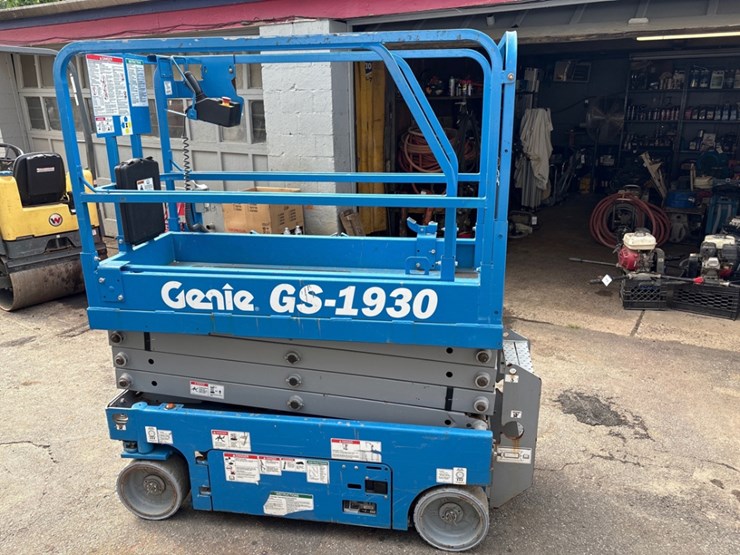 genie-gs1930-image-4