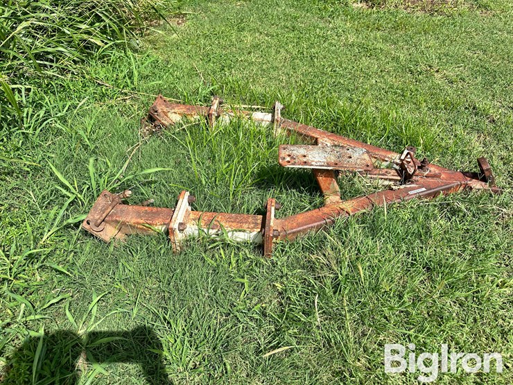rear-nh3-hitch-image-4