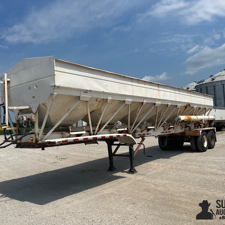 1995 Ray-Man T/A Fertilizer Tender Trailer
