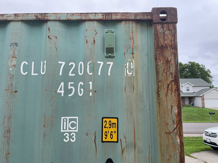 #1358-•-40'-shipping-container-(of)-image-6