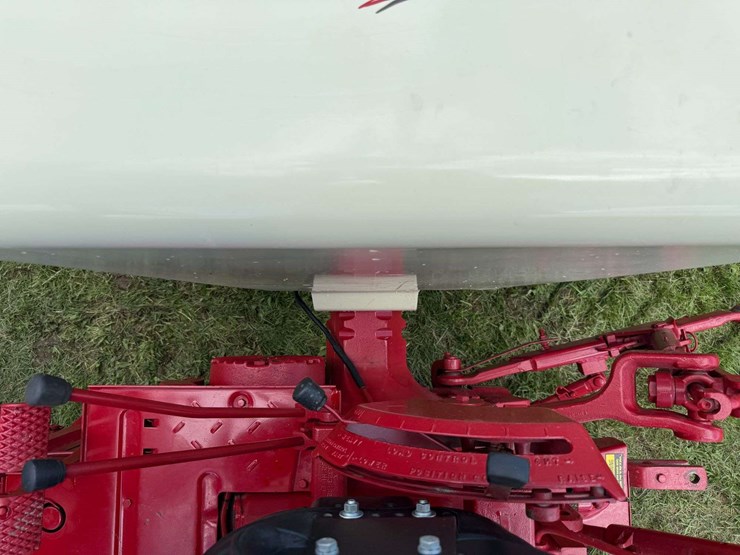 farmall-1206-image-27